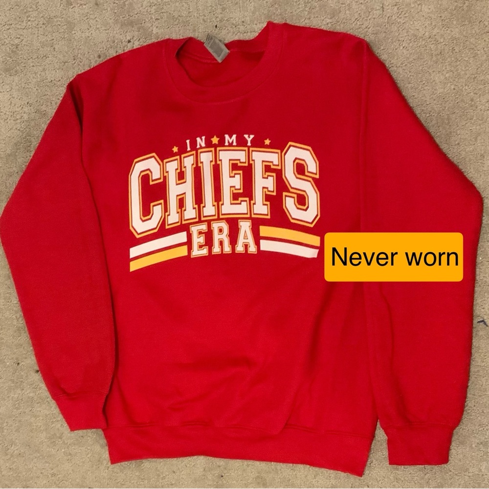 Chiefs crewneck sweatshirt